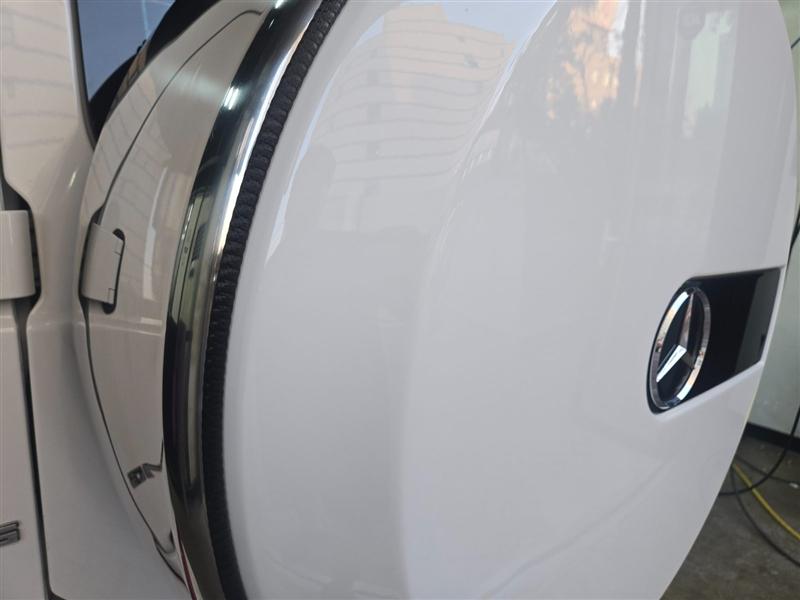 서울 동대문 벤츠 G63 AMG 스페어 휠커버 판금도색 작업 후